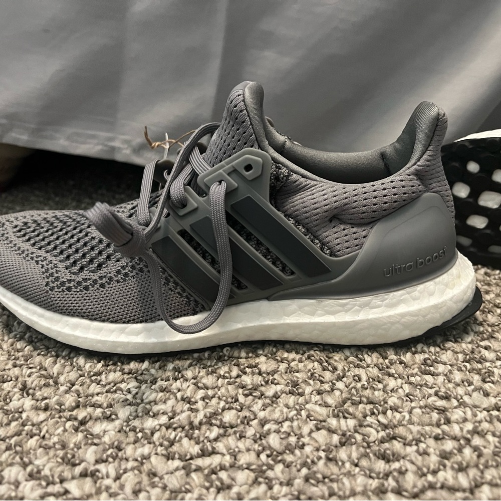 brand new still has tags adidas ultraboost 1.0
